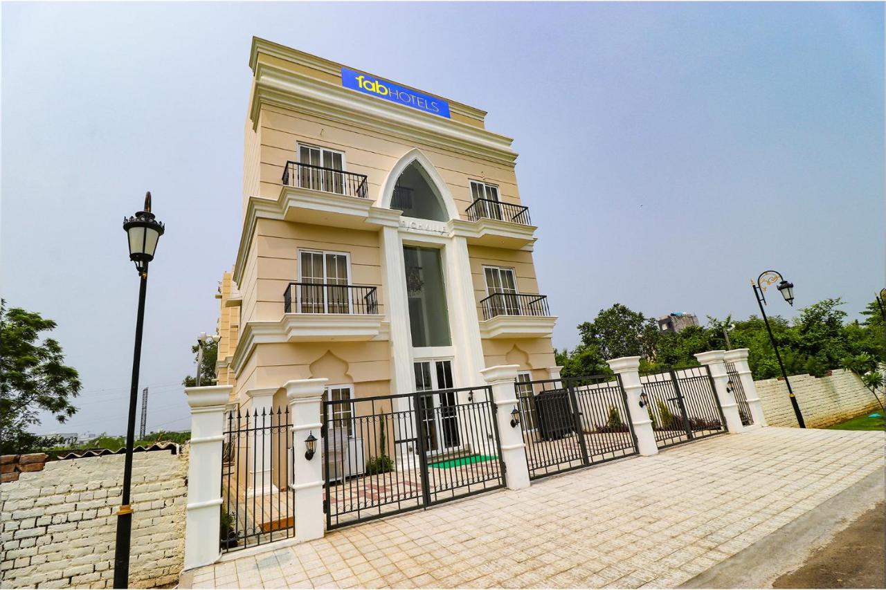 לודהיאנה Fabhotel K9 Villa מראה חיצוני תמונה